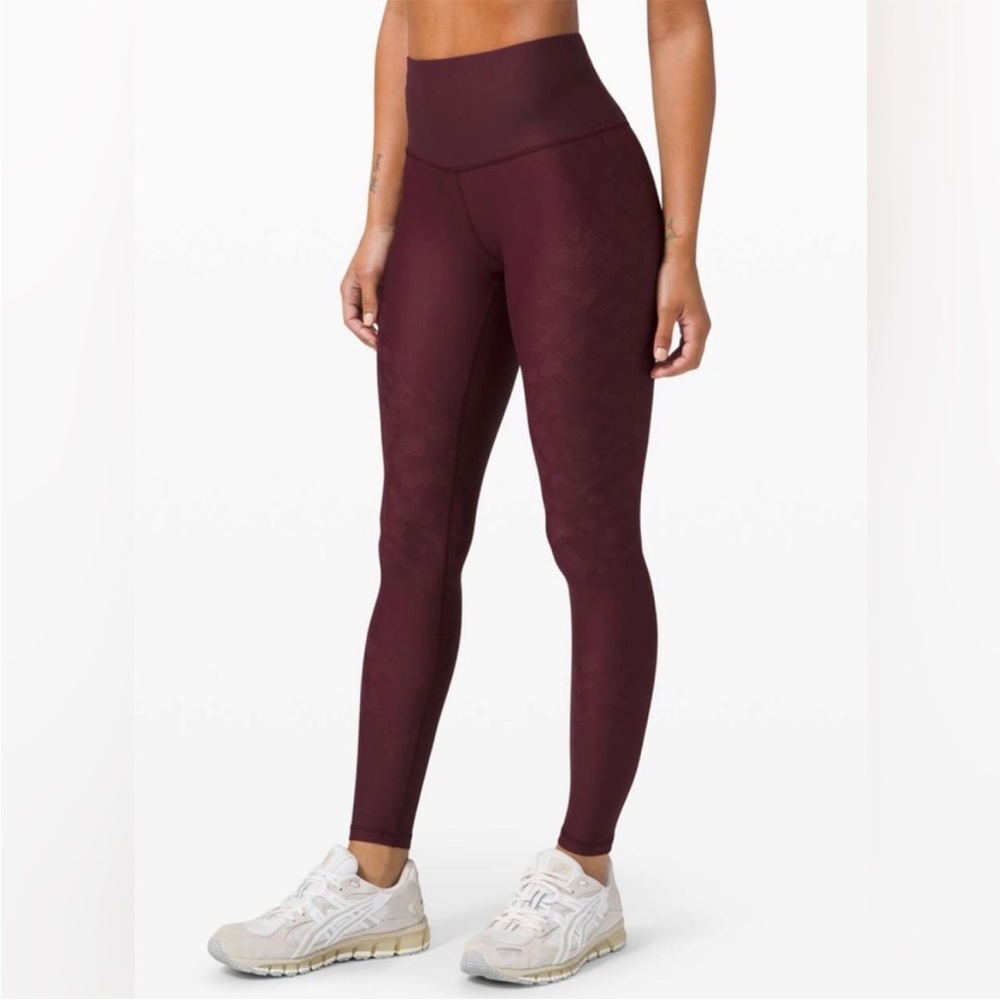 Lululemon Women's Full length Burgundy Leggings Size 6